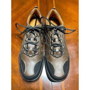 NWOT G.H. Bass & Co. Mens Shoes 9.5 Medium Territory Sneaker Black Brown Orange